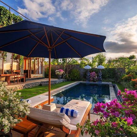 Villa Ambara Sumberkima Banyuwedang Exterior photo